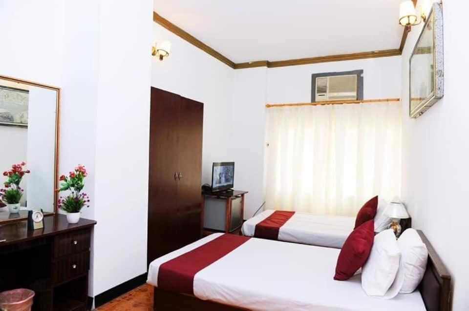 Bab Al Bahrain Hotel マナーマ エクステリア 写真